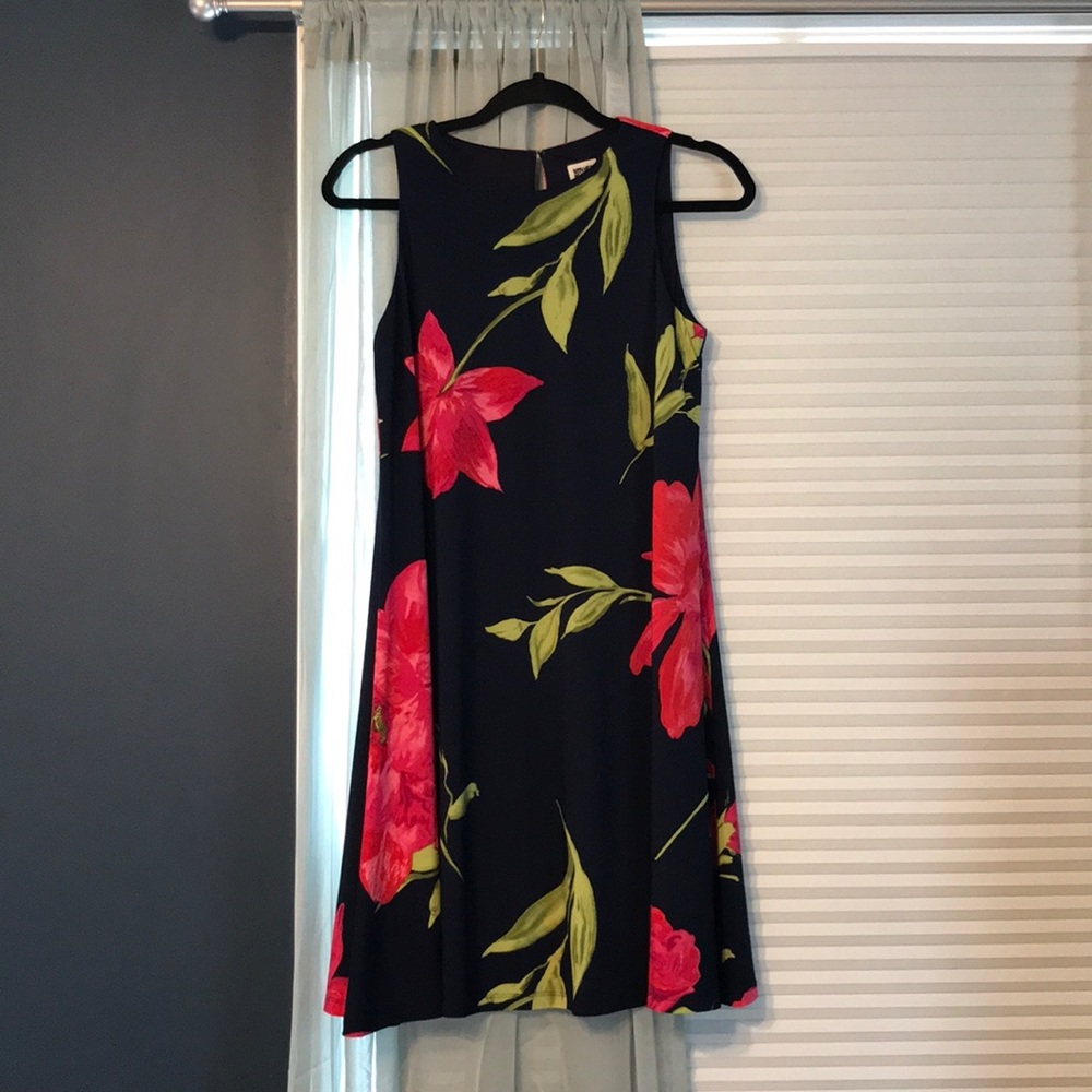 Navy Blue Floral Shift Dress